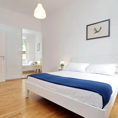 Traiano Charme - My Extra * Rome