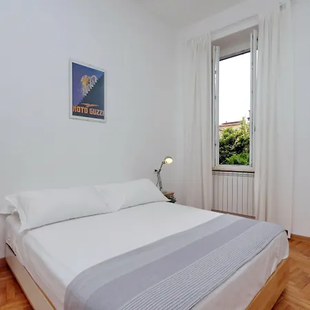 Traiano Charme - My Extra