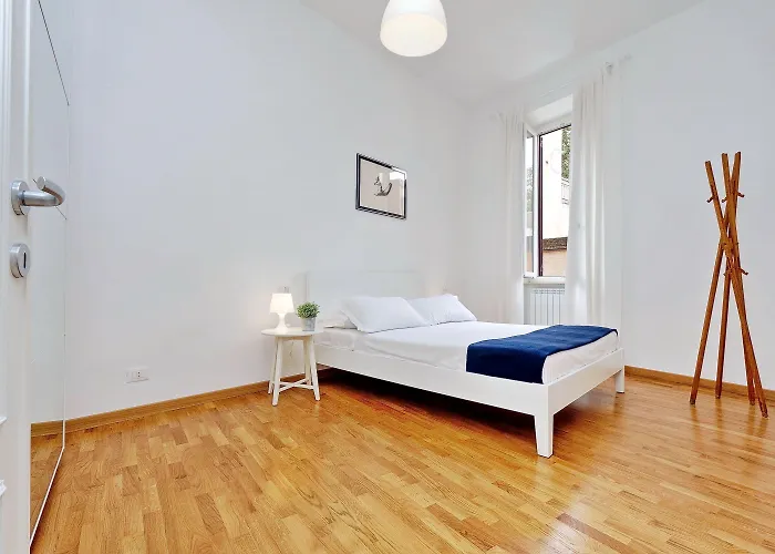 Traiano Charme - My Extra Apartment *